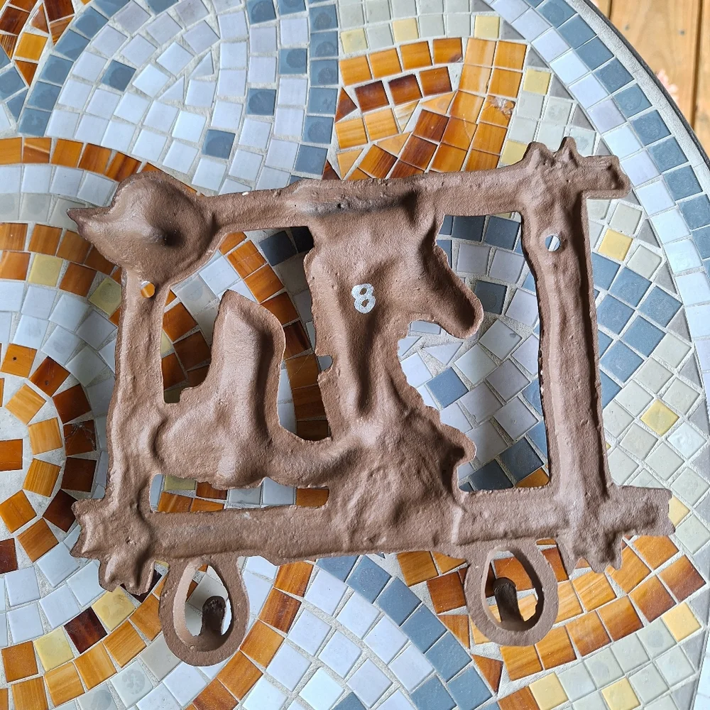 Vintage cast iron metal equestrian western cowboy 🤠 horse wall hook plaque